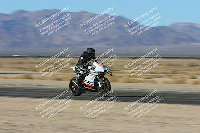 media/Dec-05-2024-Racers Edge (Thu) [[e102e0690b]]/3-B Group/Session 1 Speed Pans/